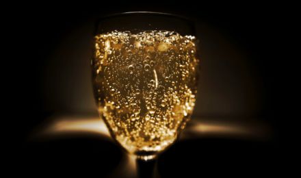 alcohol-2178775_1920_1550x916_bijgeknipt